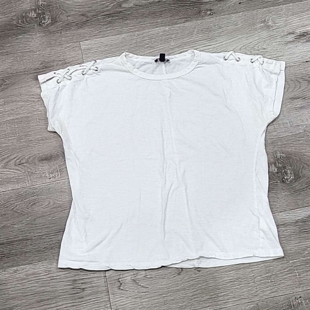 *2/10* Jones New York White Tee with Criss-cross Details